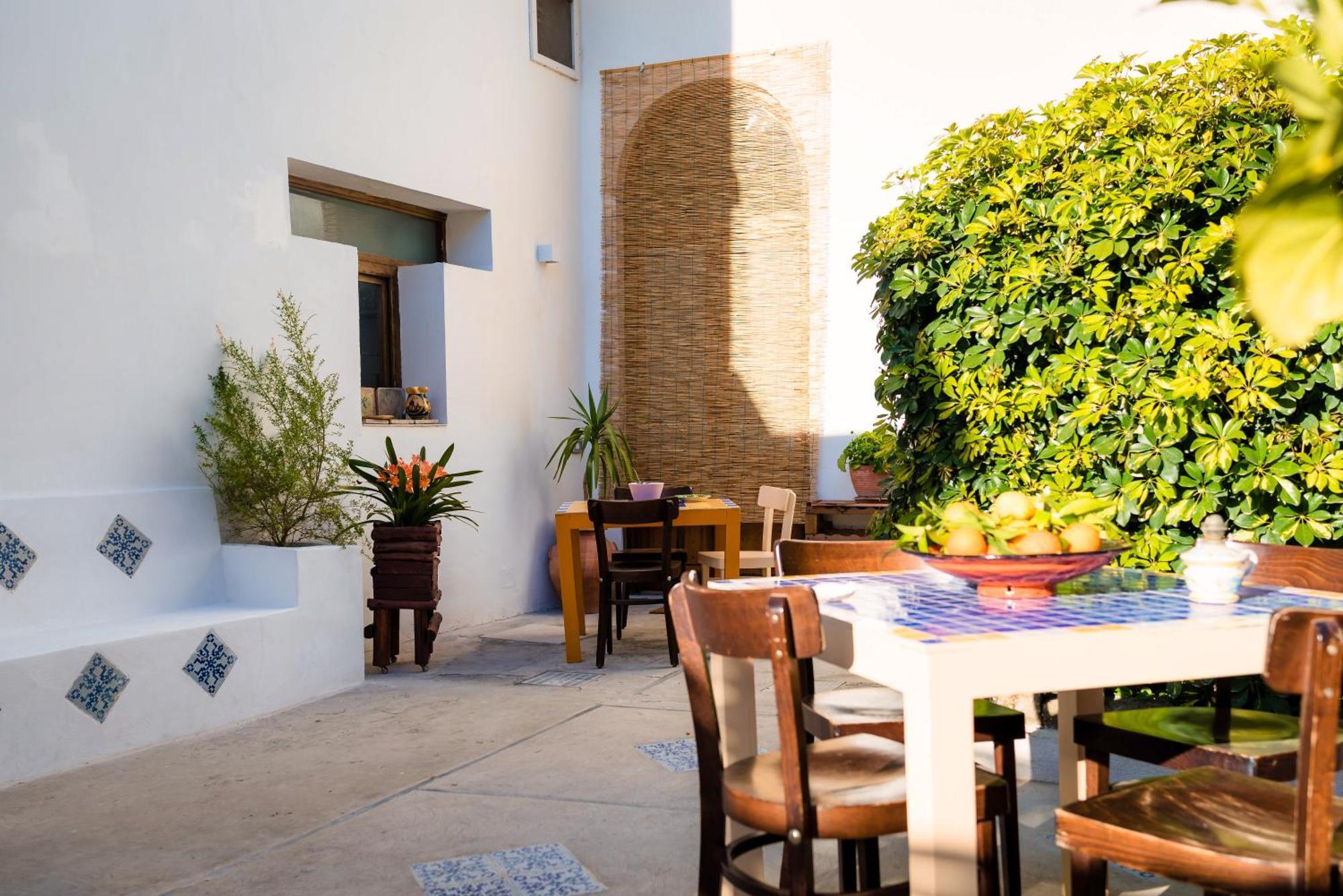 Yourhome - Casa Cafiero メタ エクステリア 写真