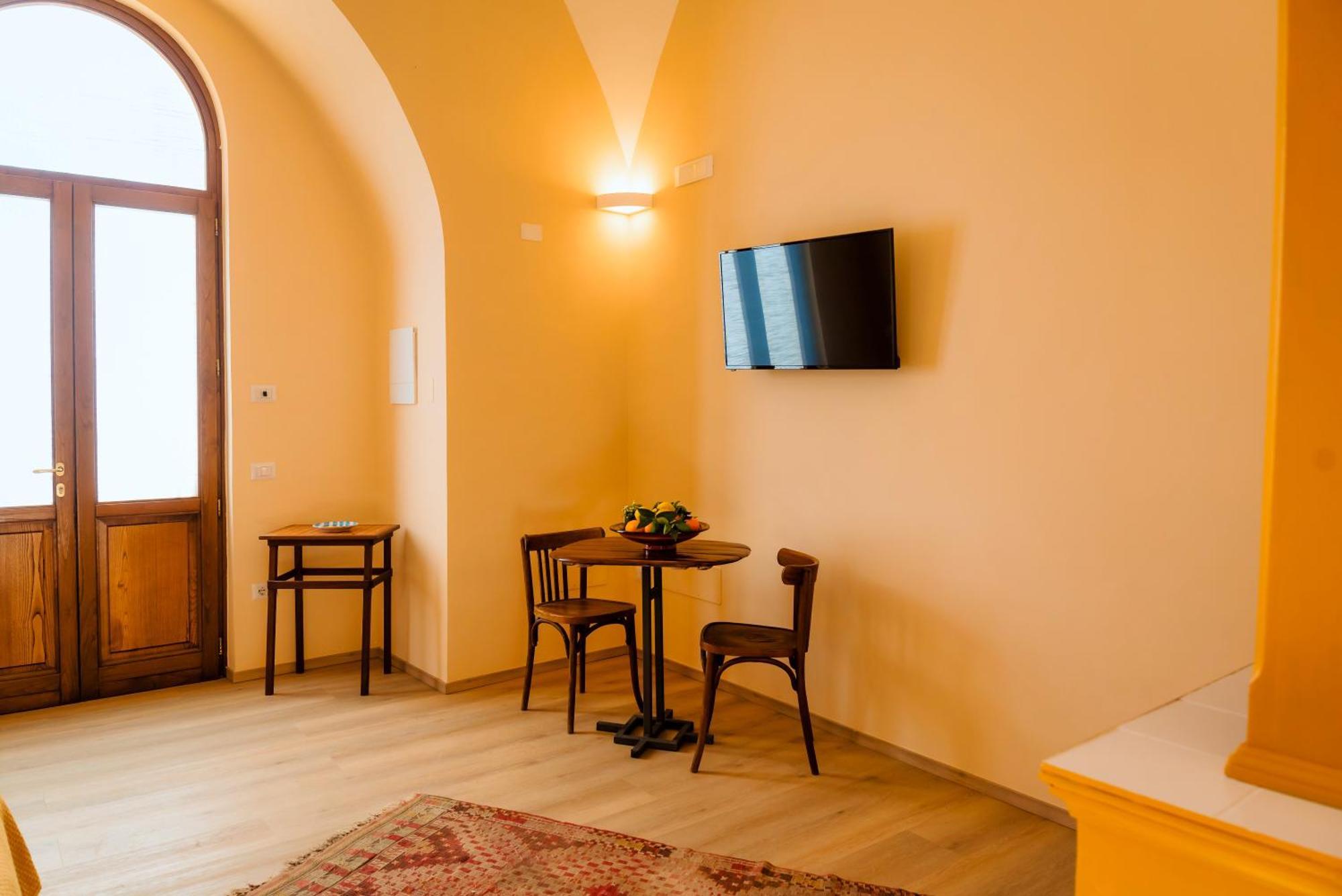 Yourhome - Casa Cafiero メタ エクステリア 写真
