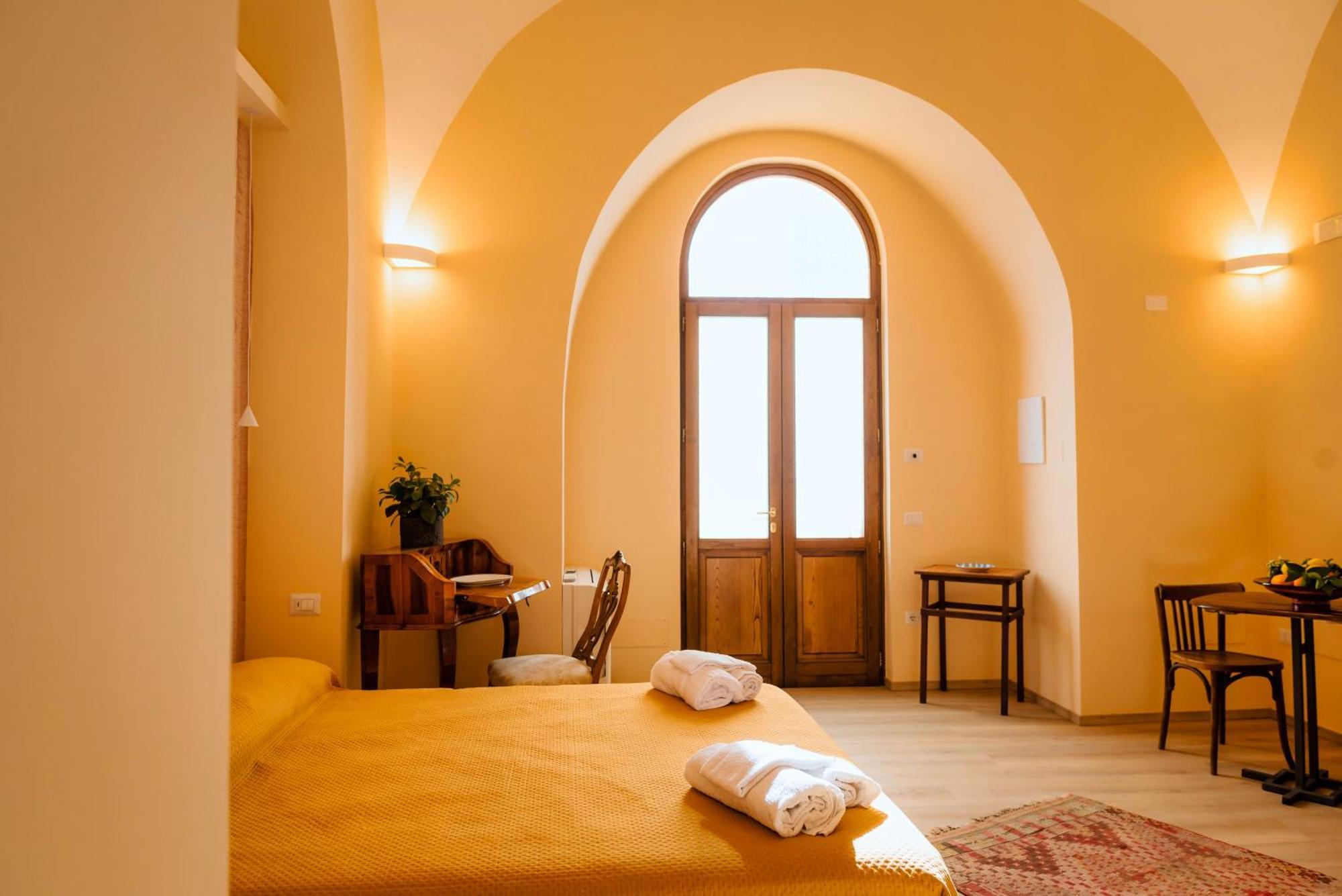Yourhome - Casa Cafiero メタ エクステリア 写真