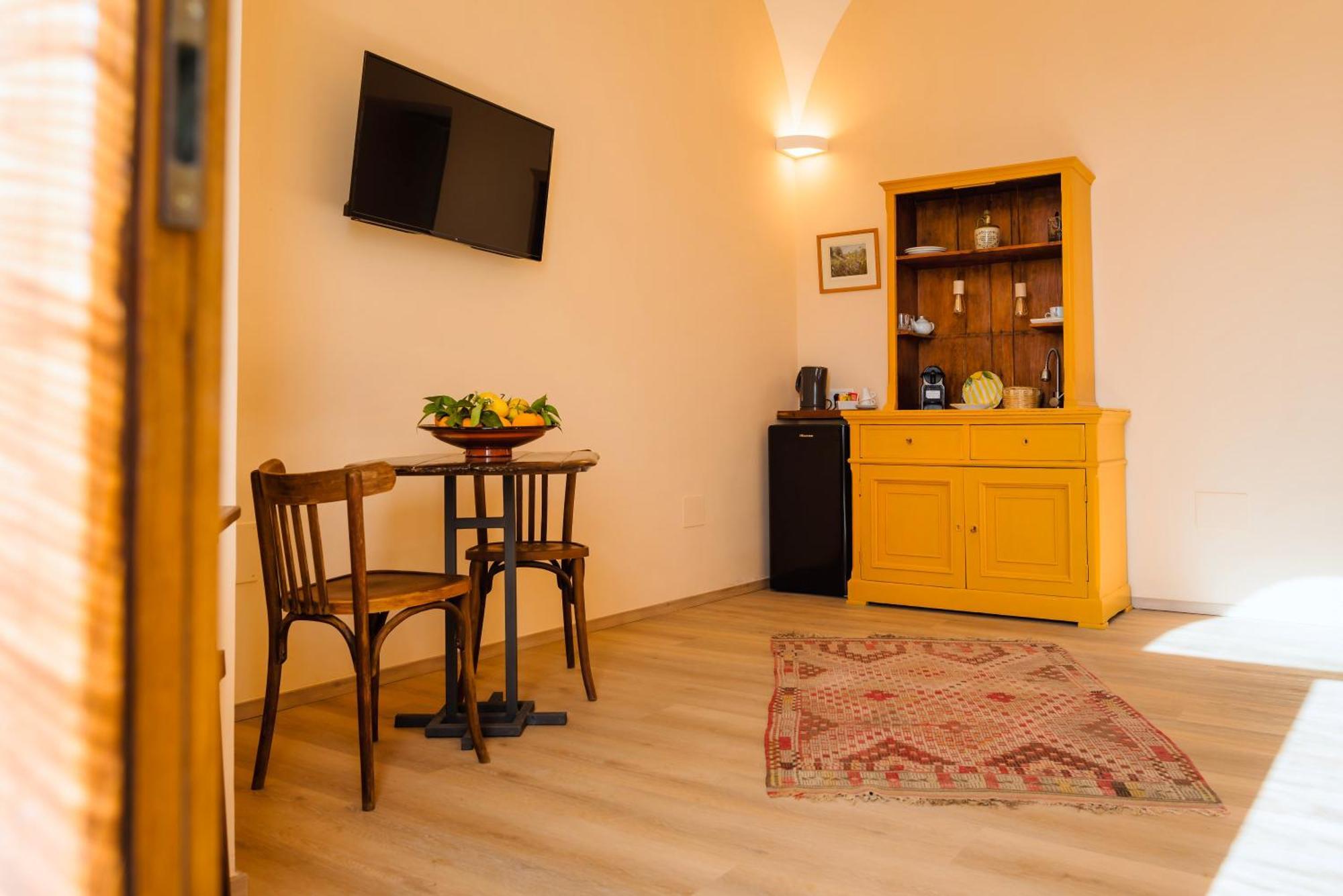 Yourhome - Casa Cafiero メタ エクステリア 写真
