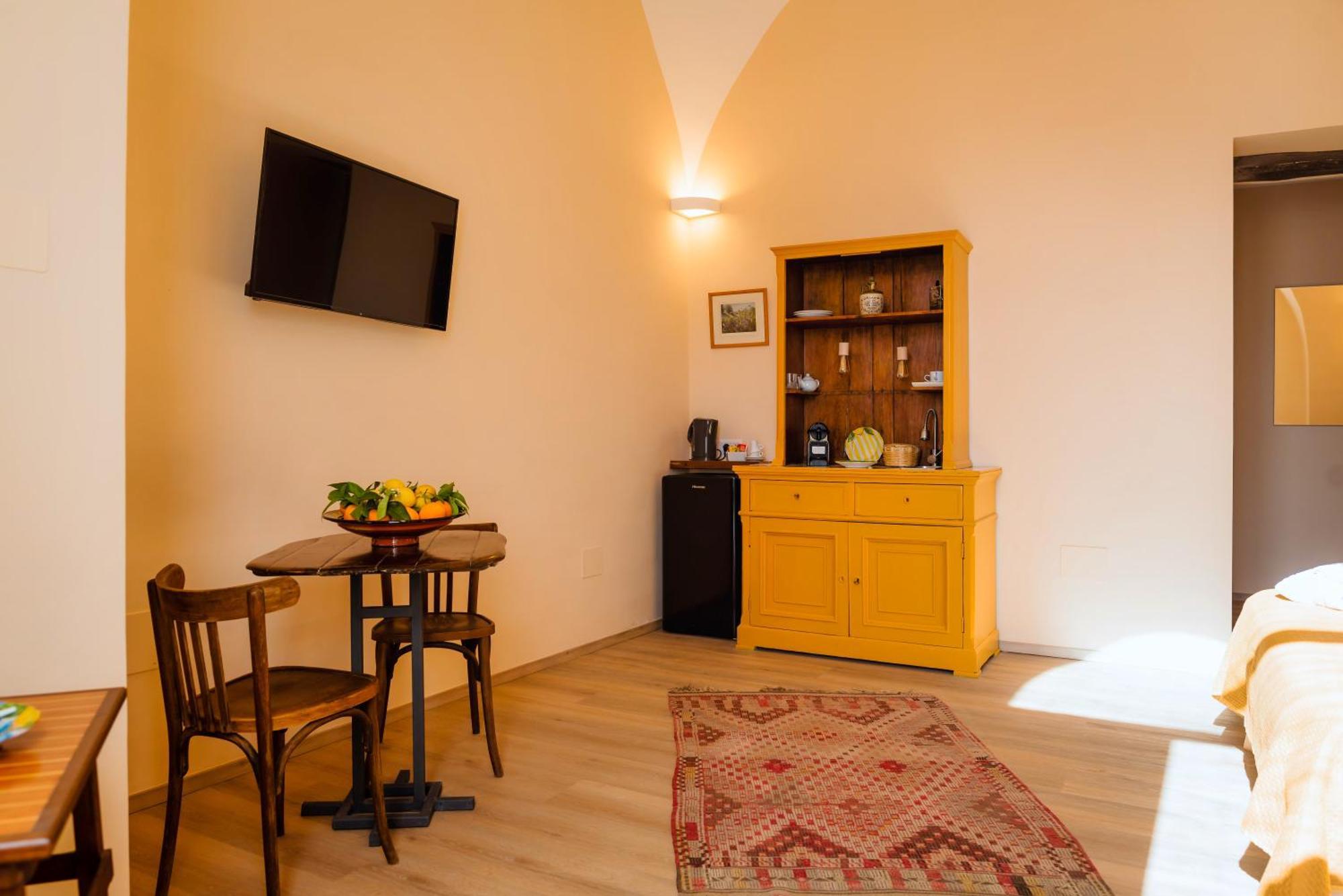 Yourhome - Casa Cafiero メタ エクステリア 写真