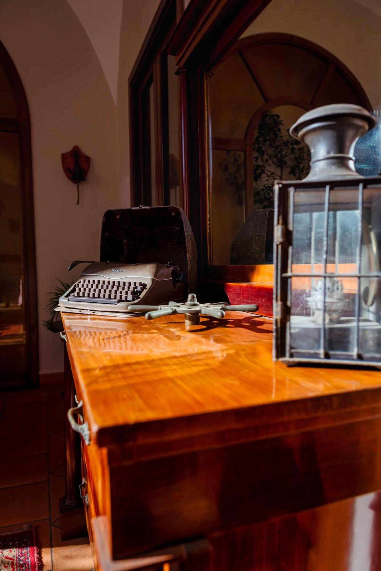 Yourhome - Casa Cafiero メタ エクステリア 写真