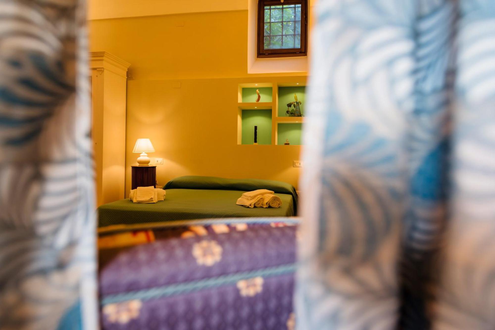 Yourhome - Casa Cafiero メタ エクステリア 写真