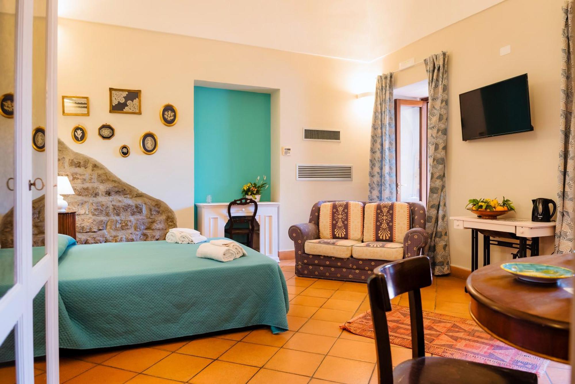 Yourhome - Casa Cafiero メタ エクステリア 写真